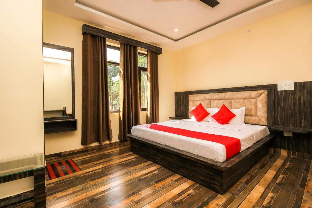 Oyo 39391 Jk Guest House Dharamshala Exteriör bild