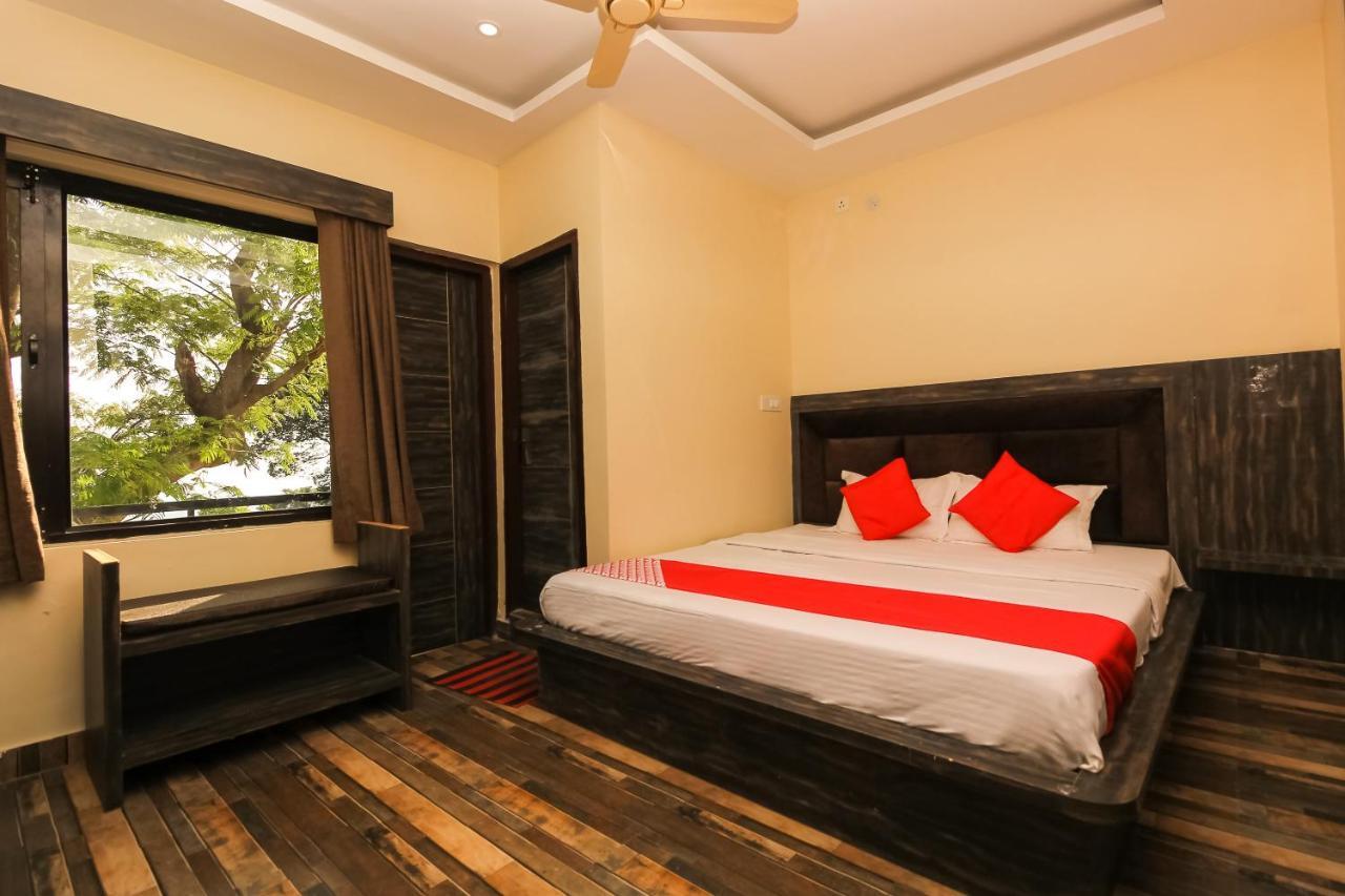 Oyo 39391 Jk Guest House Dharamshala Exteriör bild